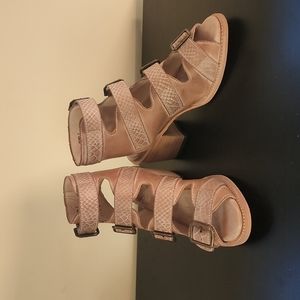 Freebird by Steven 'Quail' in Taupe Multi Size 7 NWOB